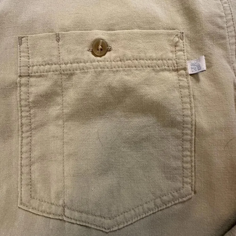 The North Face Mens Casual Button Up Shirt Light Tan Nylon Hiking Top M 39